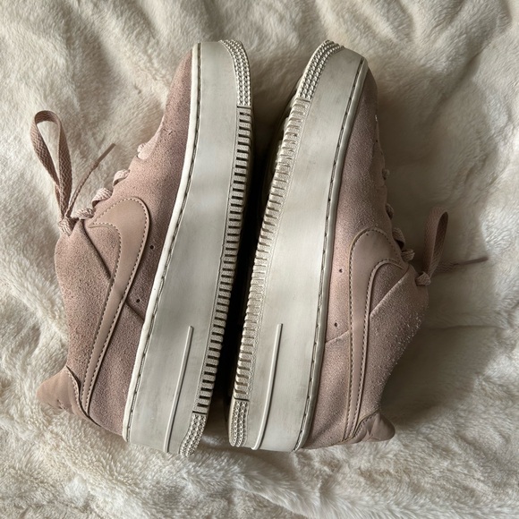 Nike Sage Pink Suede Air Force One 6.5 - Picture 6 of 10